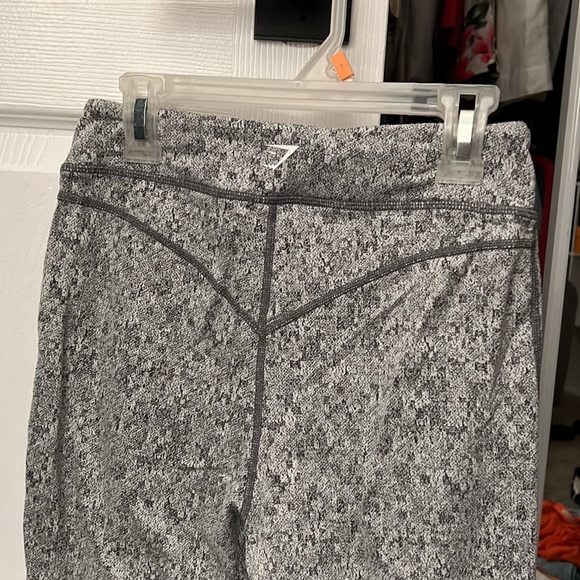 NWT Gymshark Fleur Texture Legging Size Medium - Picture 5 of 8
